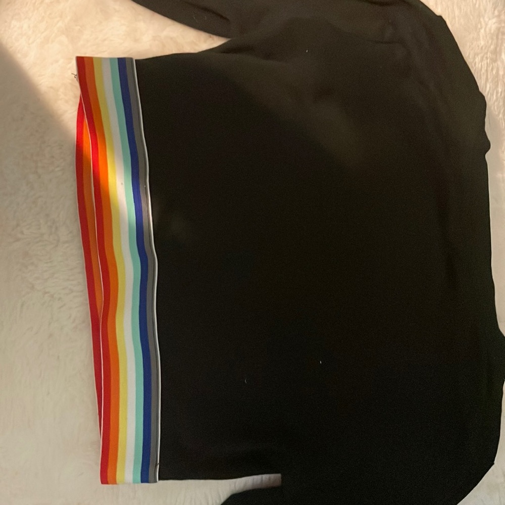 Black cropped kids shirt with rainbow lace.